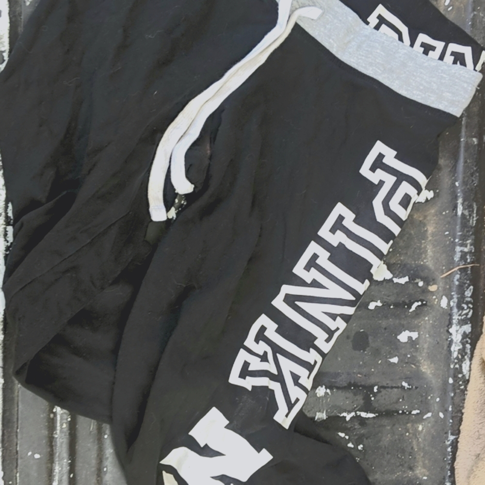 VS leggings